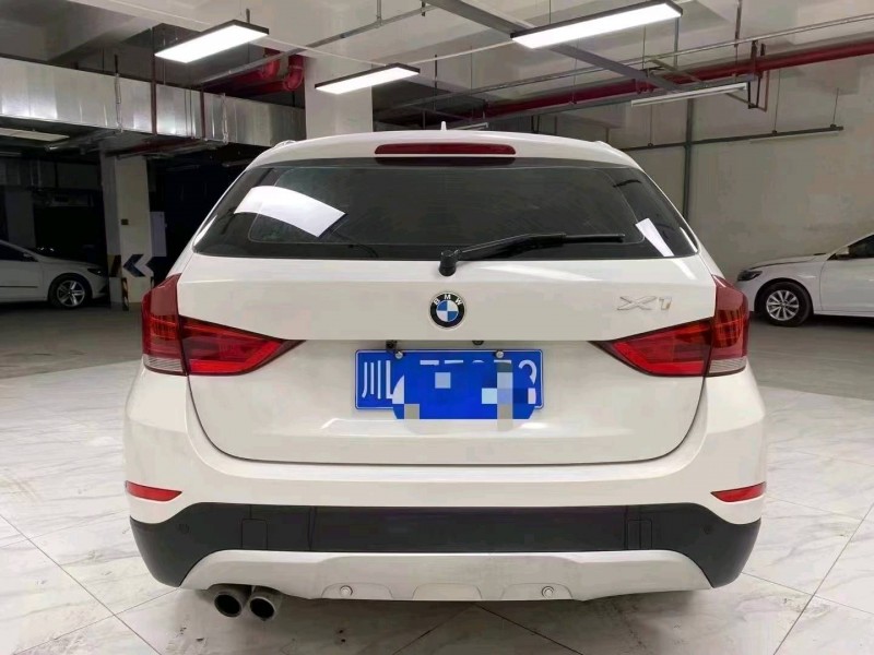 成都15年宝马X19