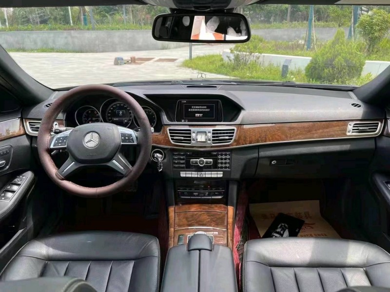 济宁14年奔驰E5