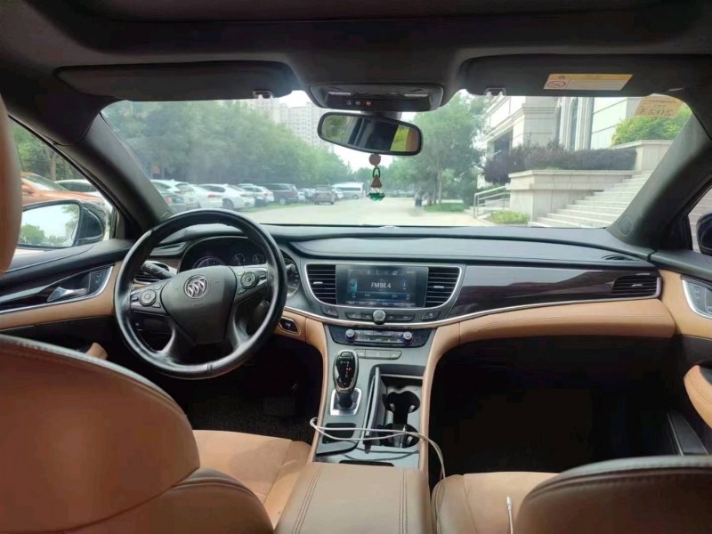 东营17年别克君越5