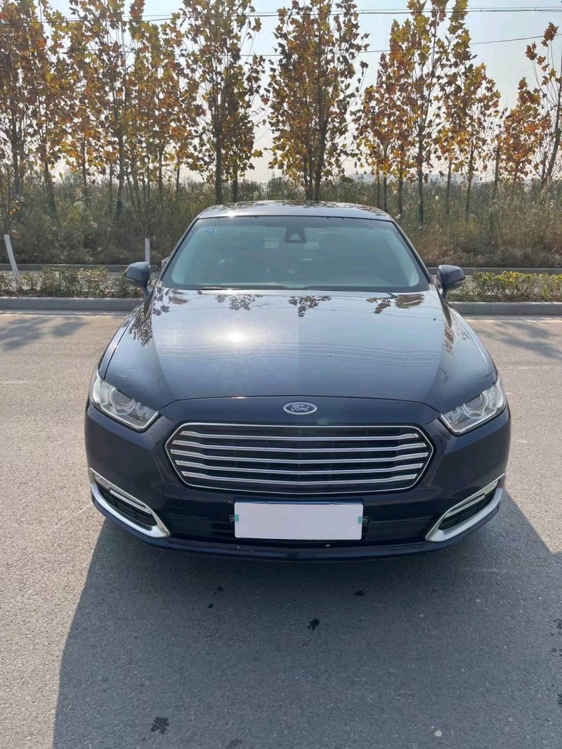 徐州16年福特金牛座1