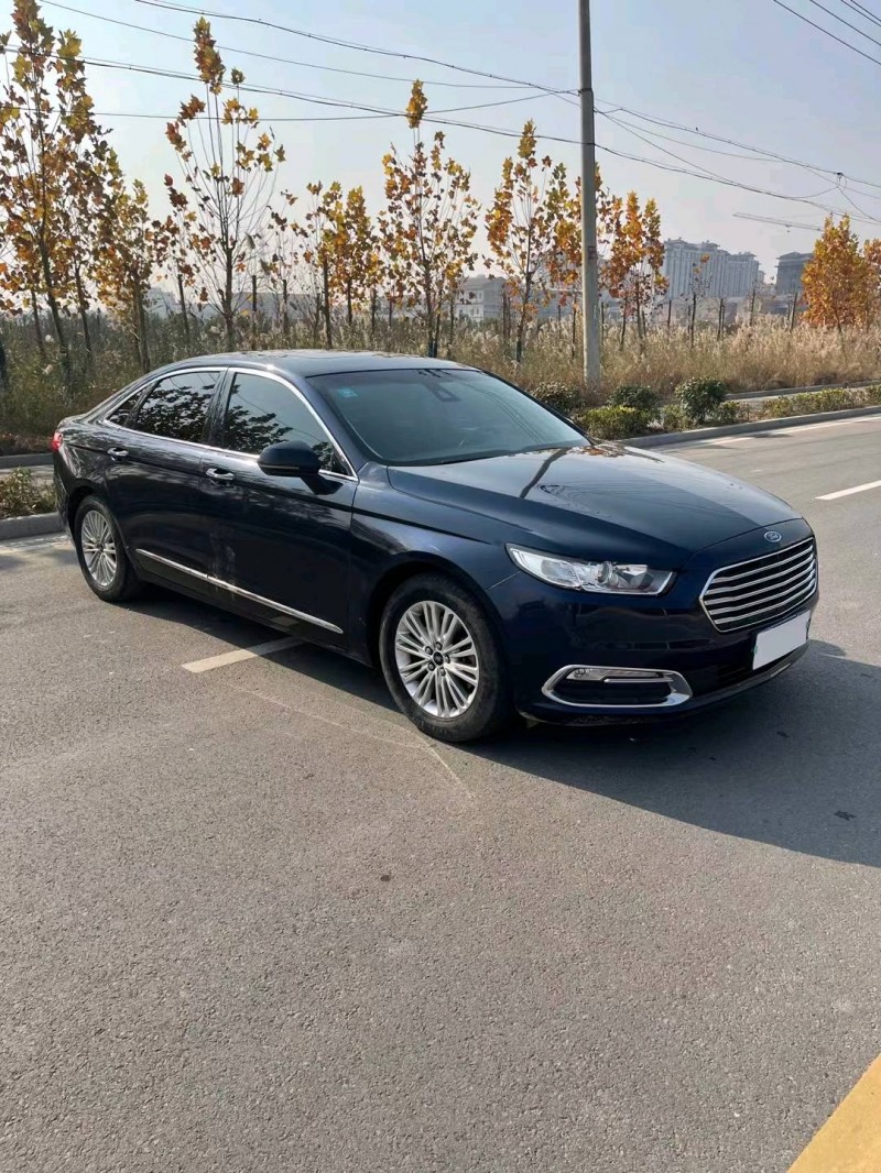 徐州16年福特金牛座3