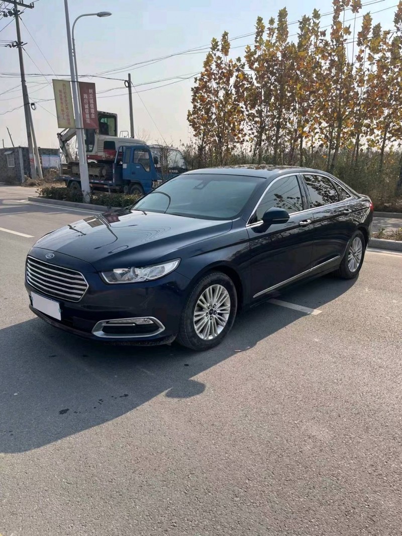 徐州16年福特金牛座2