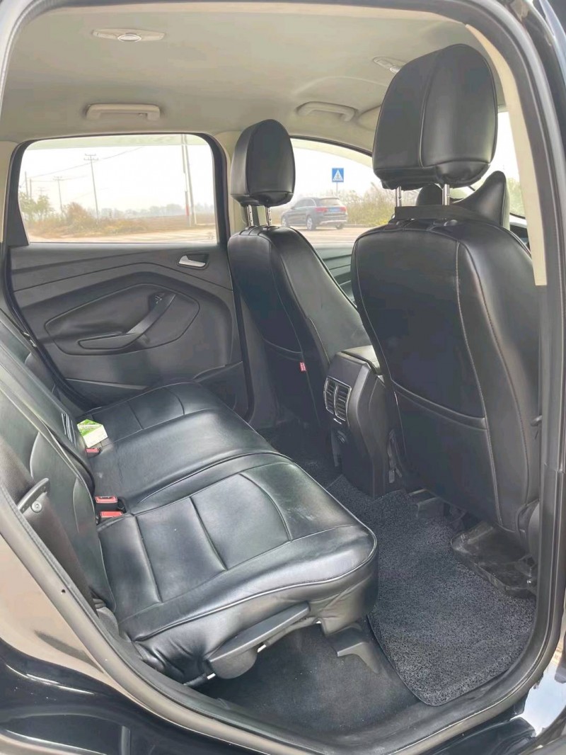 徐州15年福特翼虎6