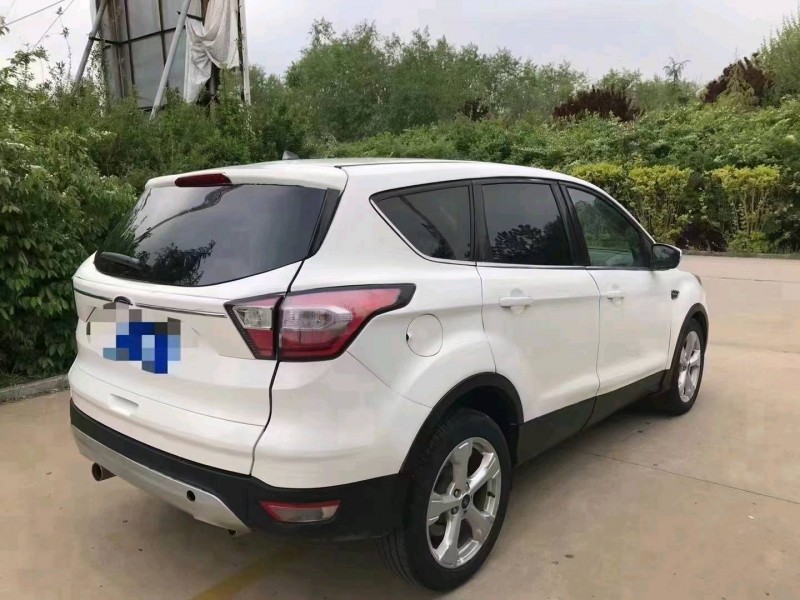 枣庄17年福特翼虎5