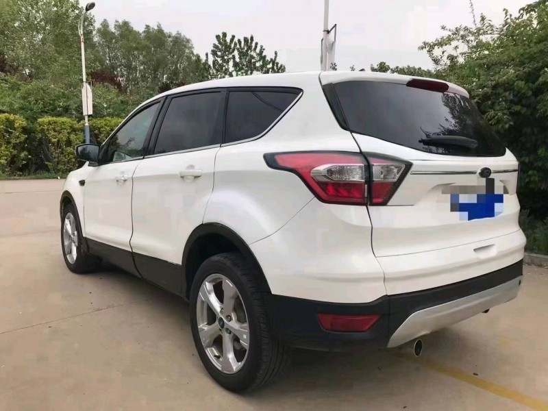 枣庄17年福特翼虎8