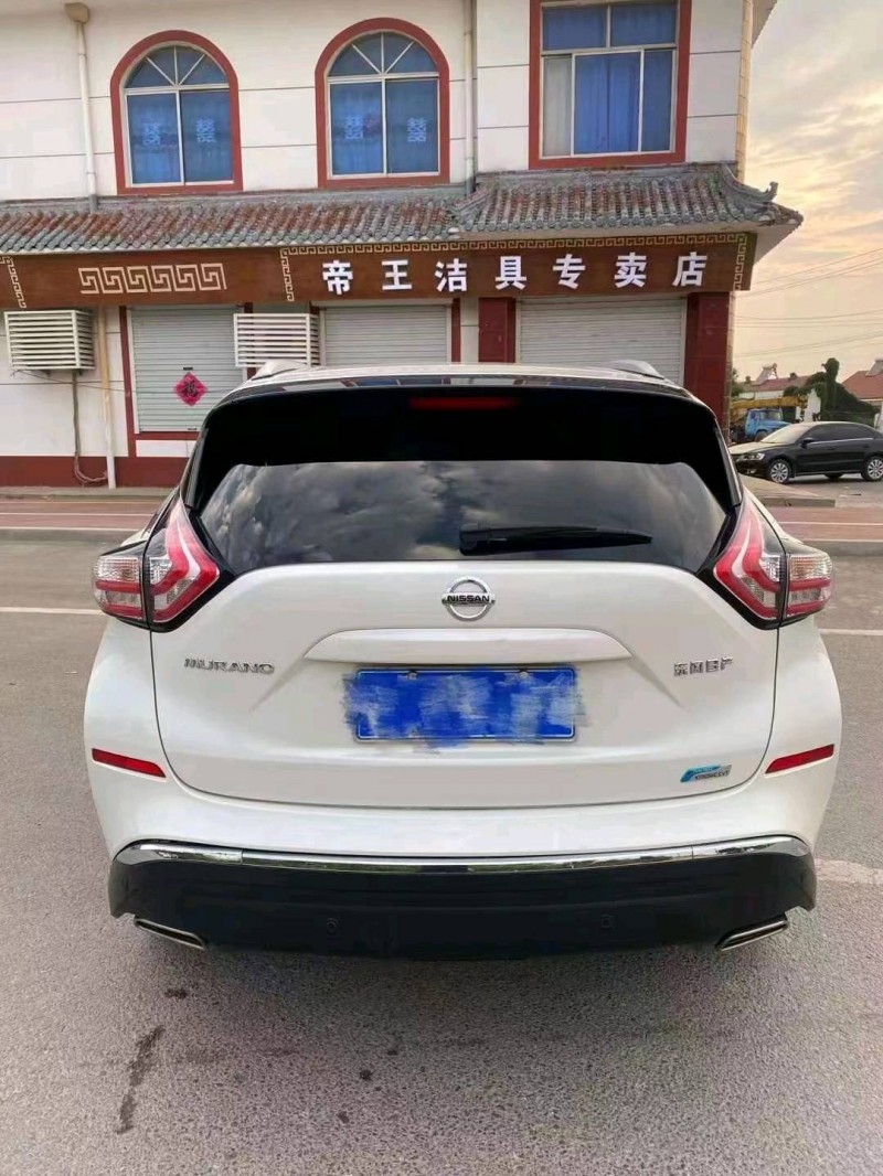 东营18年日产楼兰5