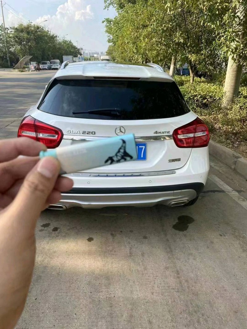 北京17年奔驰GLA5