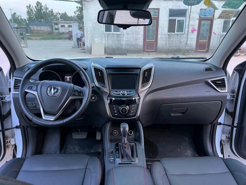 徐州16年长安汽车CS755