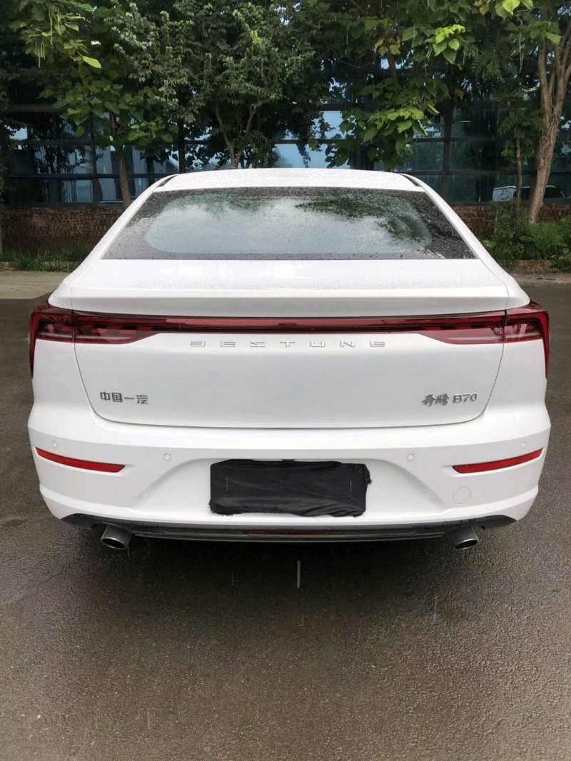 沈阳22年奔腾B506