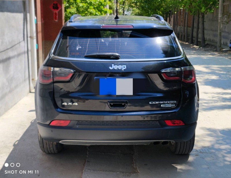 青岛17年Jeep指南者4