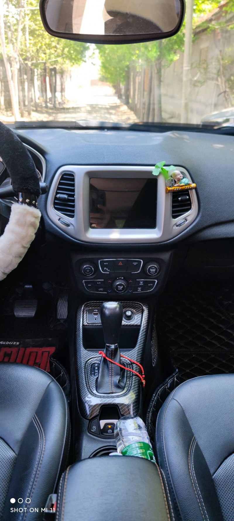 青岛17年Jeep指南者1