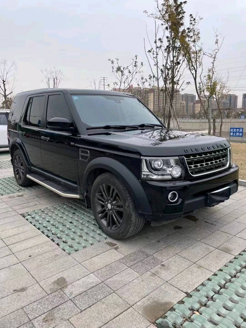 徐州16年路虎发现2