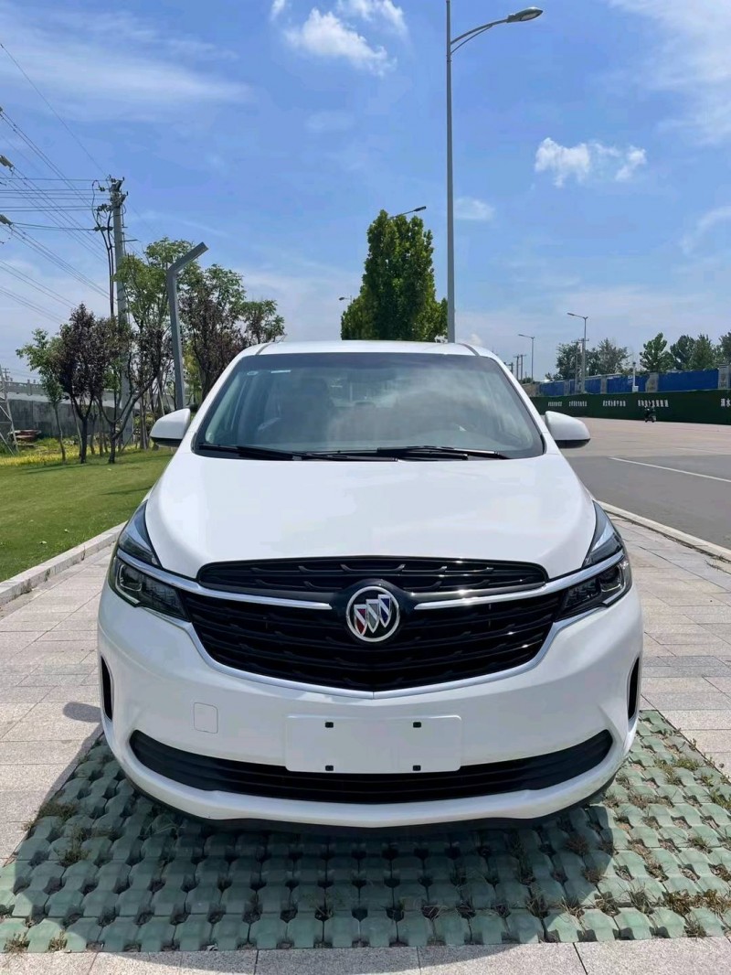 徐州22年别克GL81