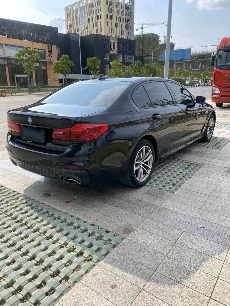 徐州19年宝马5系4