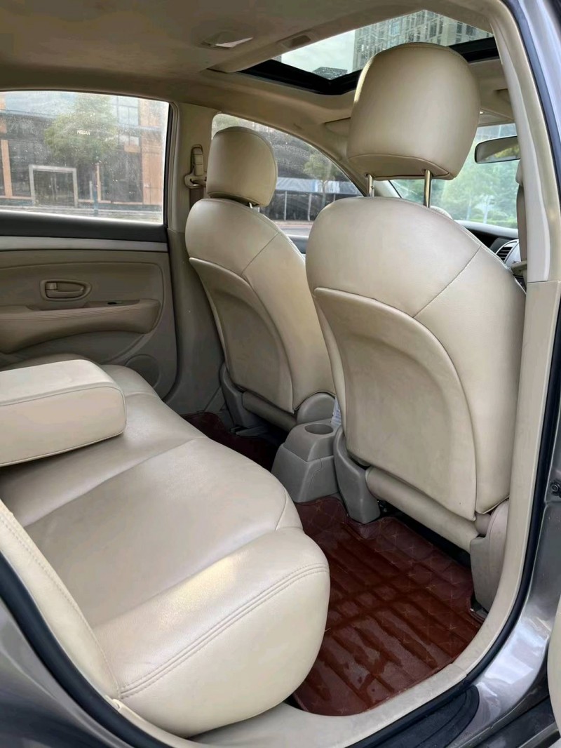 徐州17年日产轩逸5