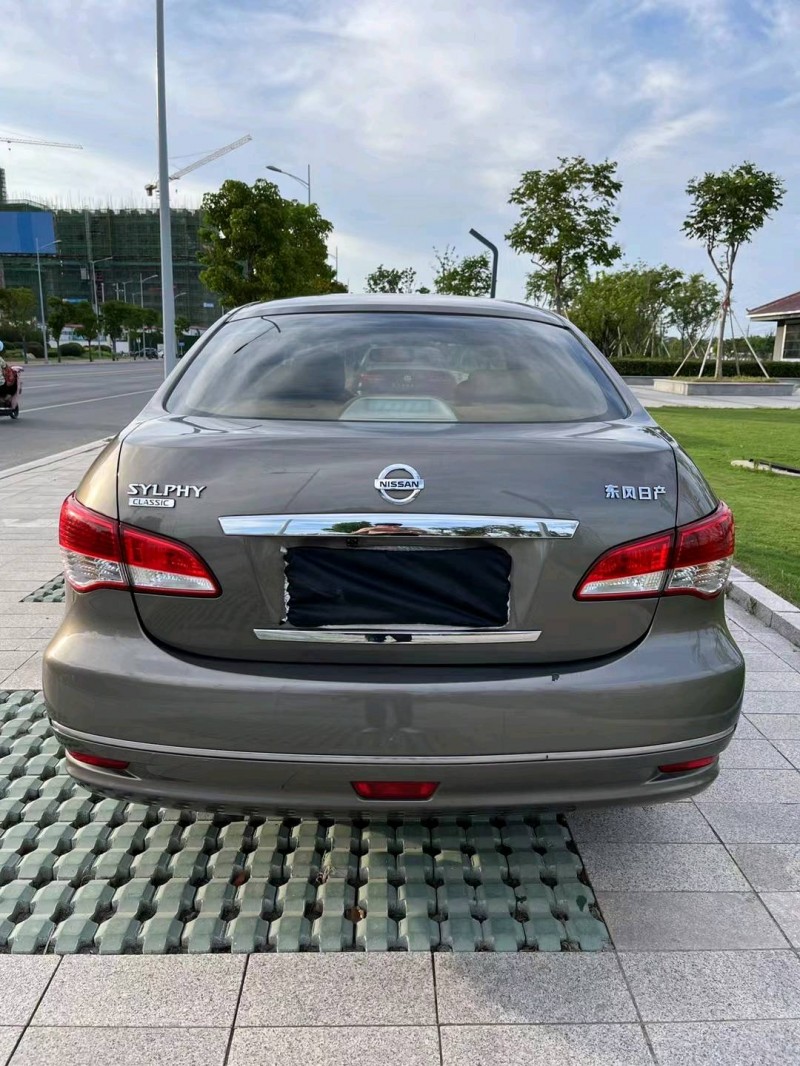 徐州17年日产轩逸9