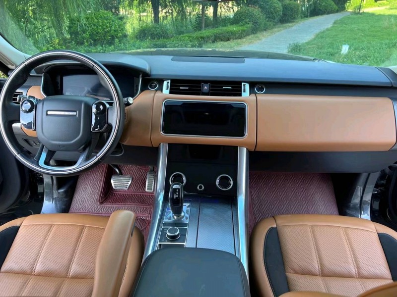 济宁19年路虎揽胜运动5