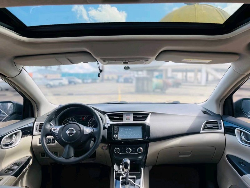 东莞18年日产轩逸4