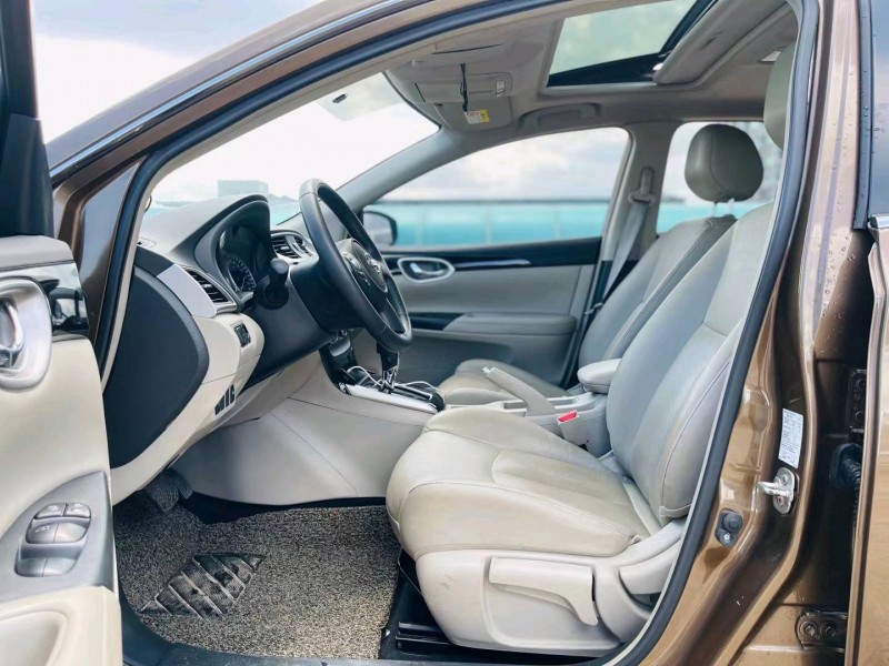 东莞18年日产轩逸5