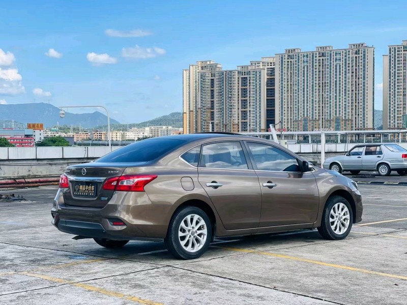 东莞18年日产轩逸7