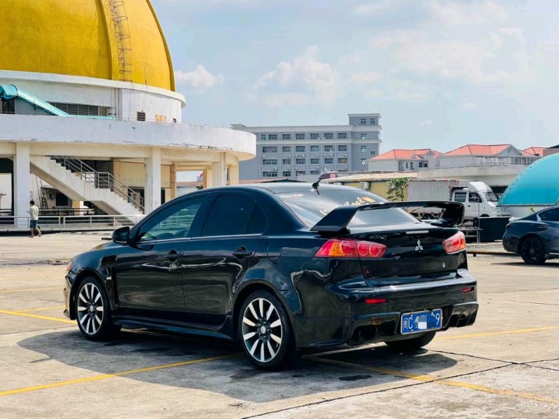 东莞09年三菱蓝瑟7