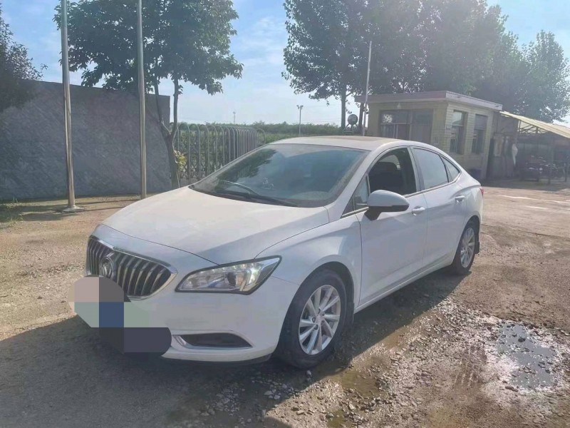 东营16年别克威朗3