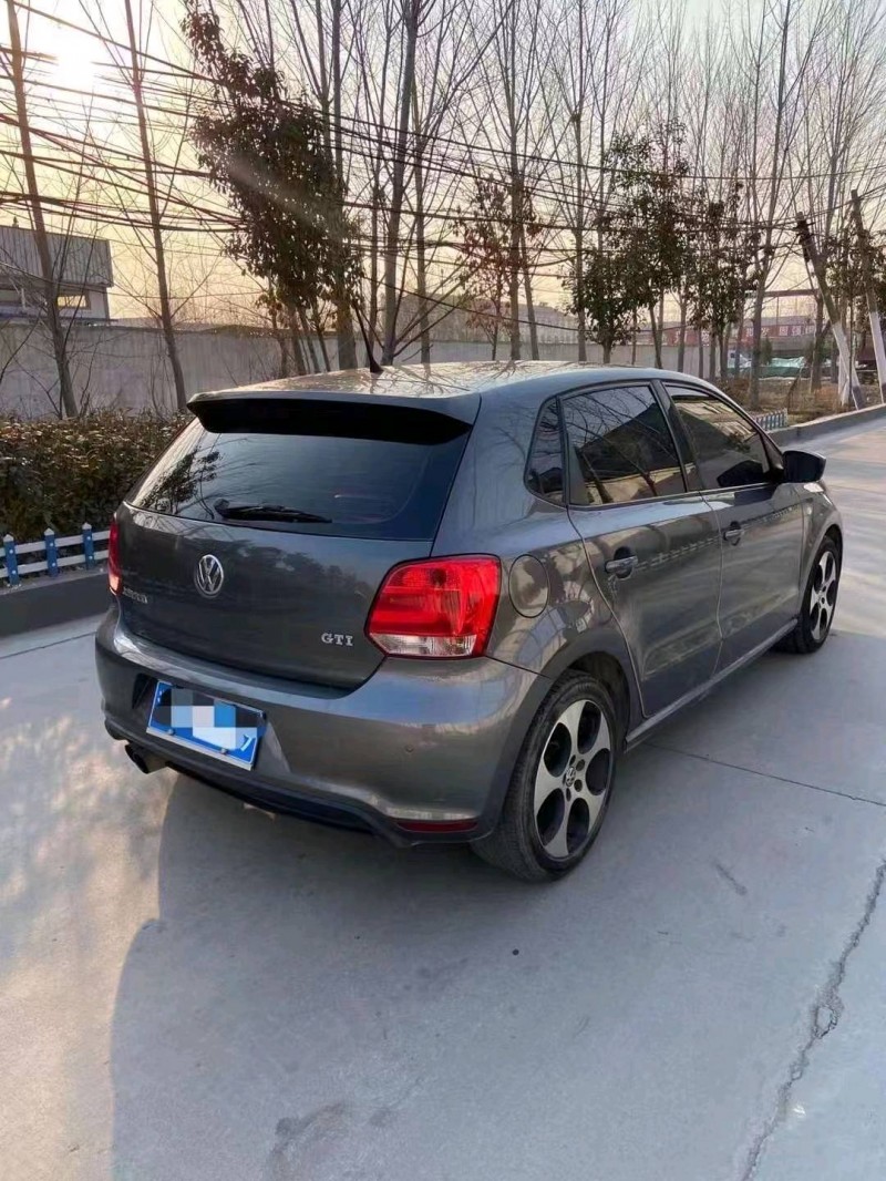 烟台12年大众polo8