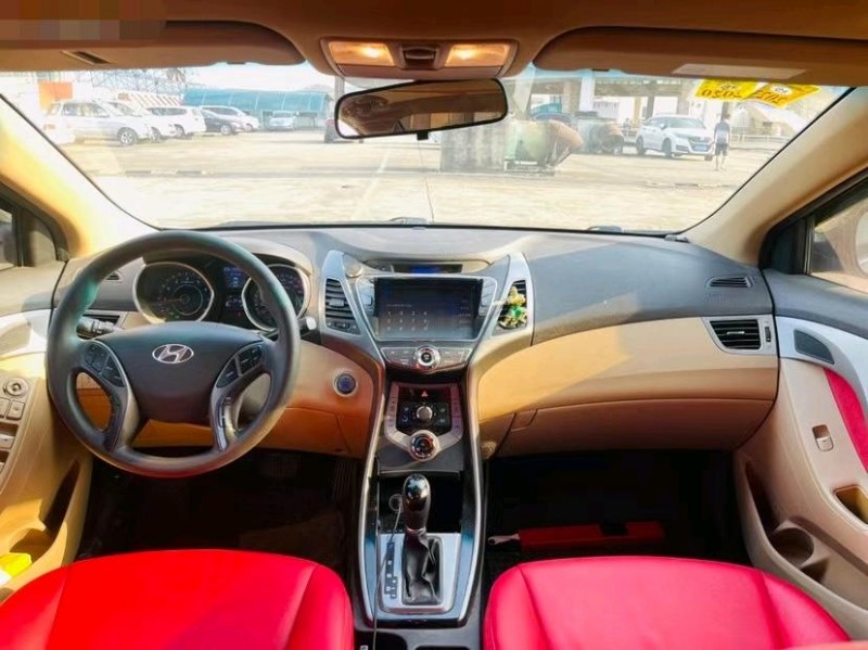 东莞13年现代朗动5