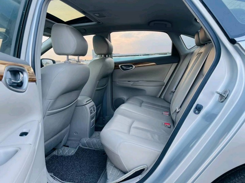 东莞15年日产轩逸4