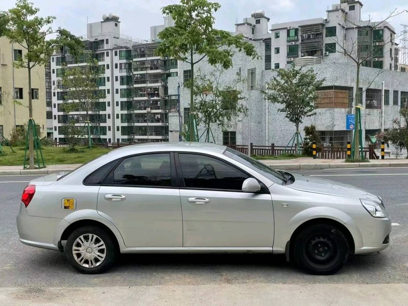 广州16年别克凯越4