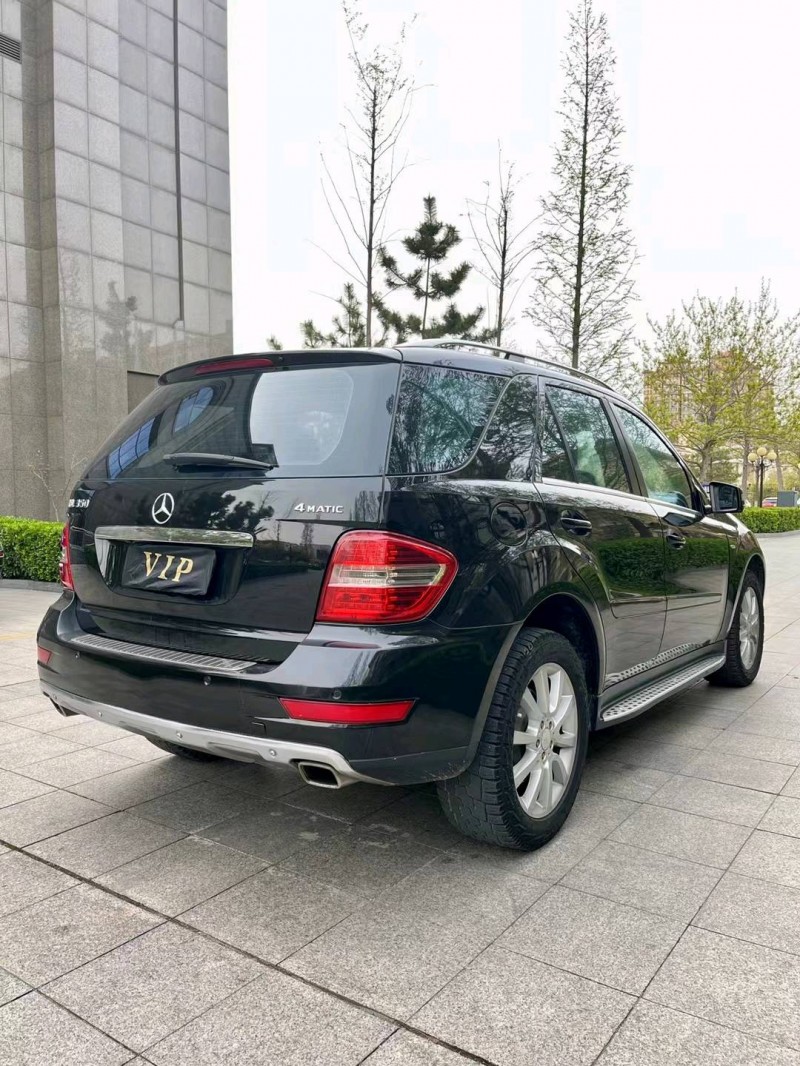 青岛11年奔驰ML9