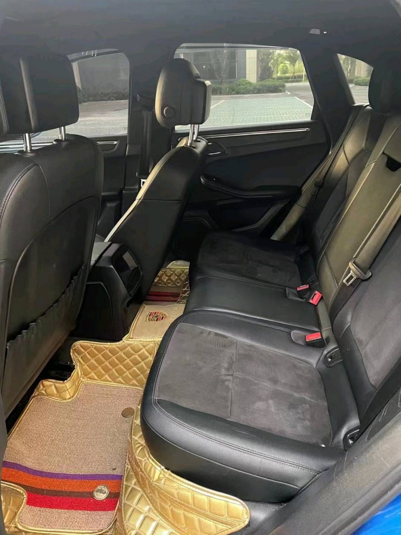 徐州15年保时捷Macan5