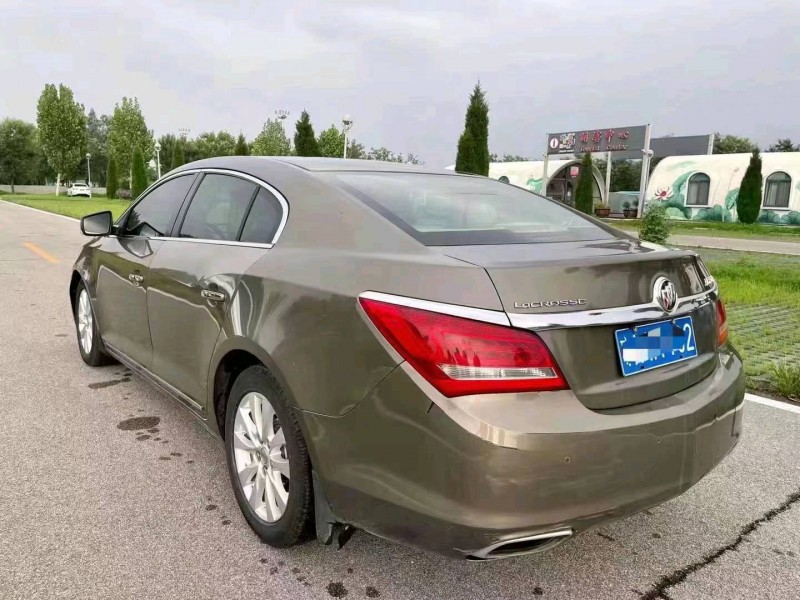 东营15年别克君越6