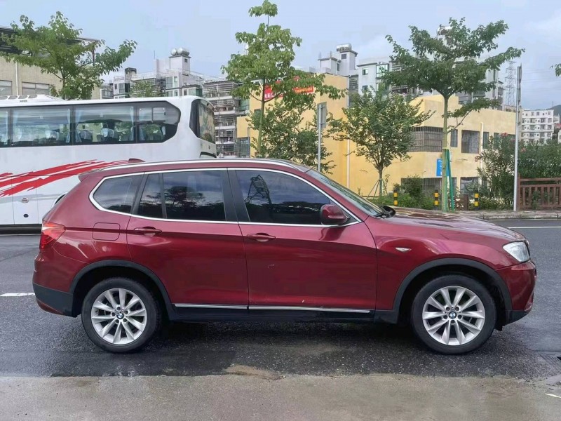 广州13年宝马X34