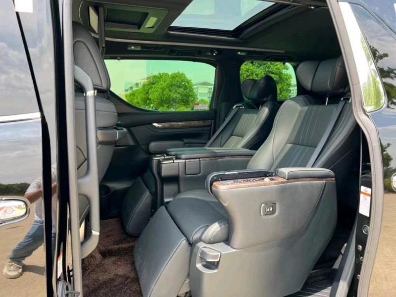 盐城21年丰田埃尔法6