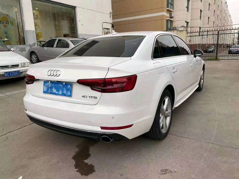 东营17年奥迪A4L2