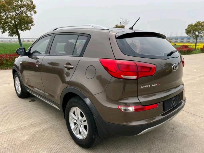 盐城16年起亚智跑4