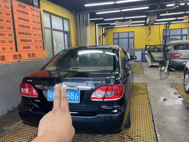 广州12年丰田花冠3