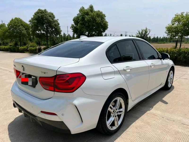 盐城19年宝马1系4