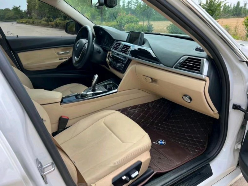 盐城17年宝马3系9