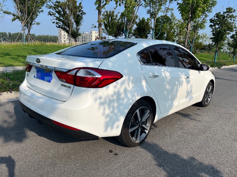 泰州18年起亚K34