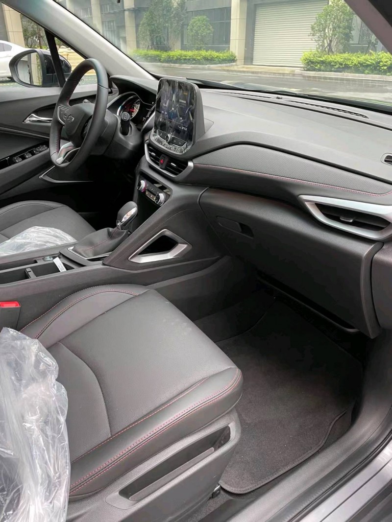 徐州22年雪佛兰沃兰多5