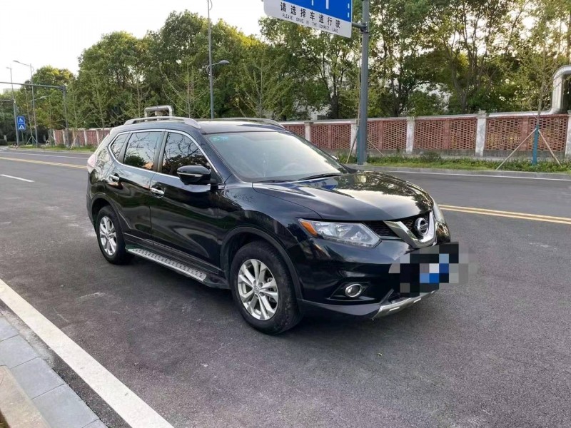 北京16年日产奇骏3