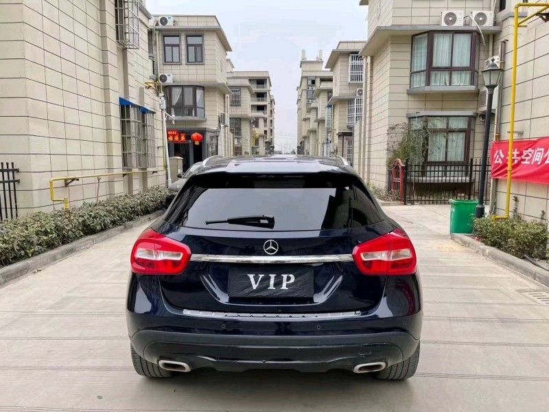 徐州16年奔驰GLA4