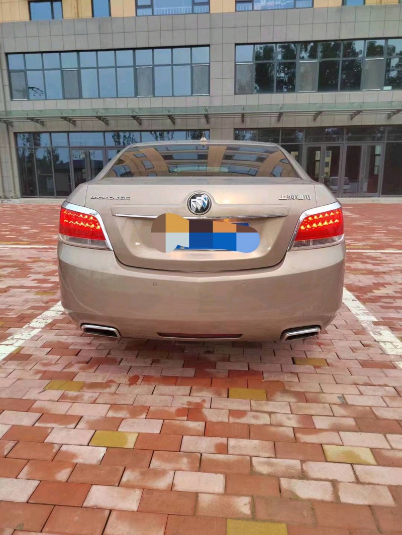 枣庄13年别克君越6