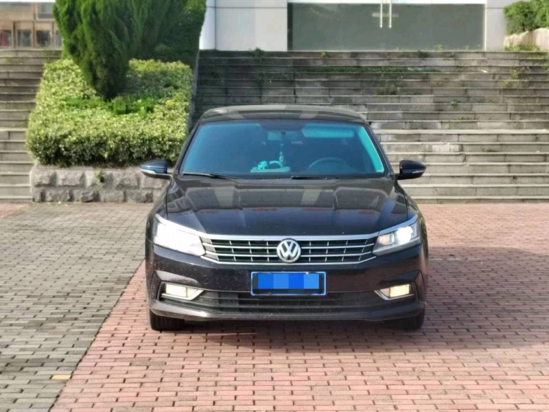 东营17年大众帕萨特1