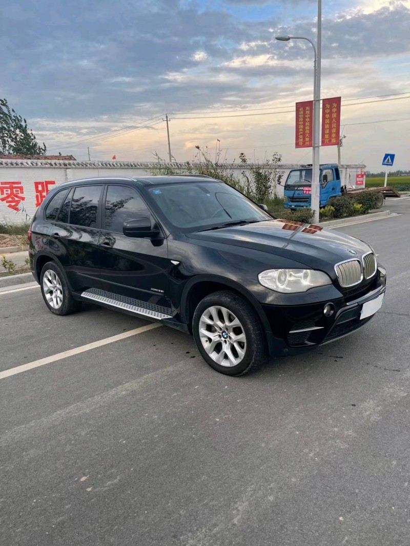 徐州12年宝马X53