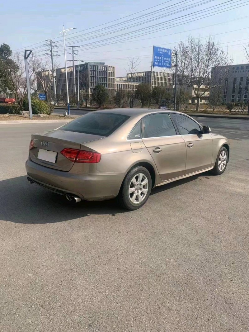 徐州12年奥迪A4L2