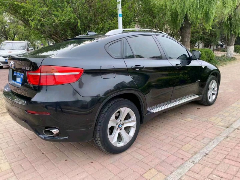 东营09年宝马X69