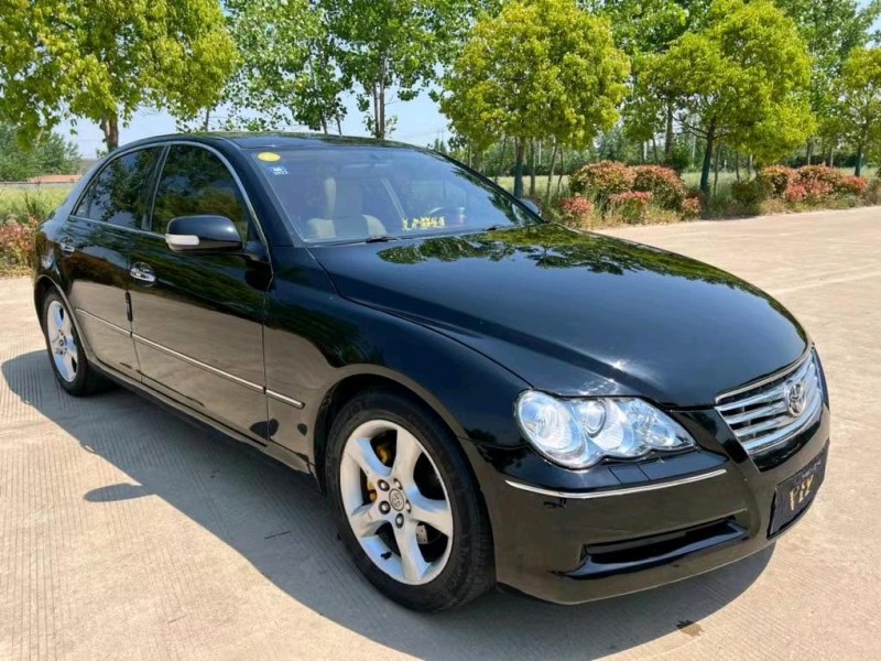 盐城10年丰田锐志3